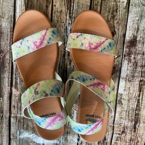 Size 10 sandals